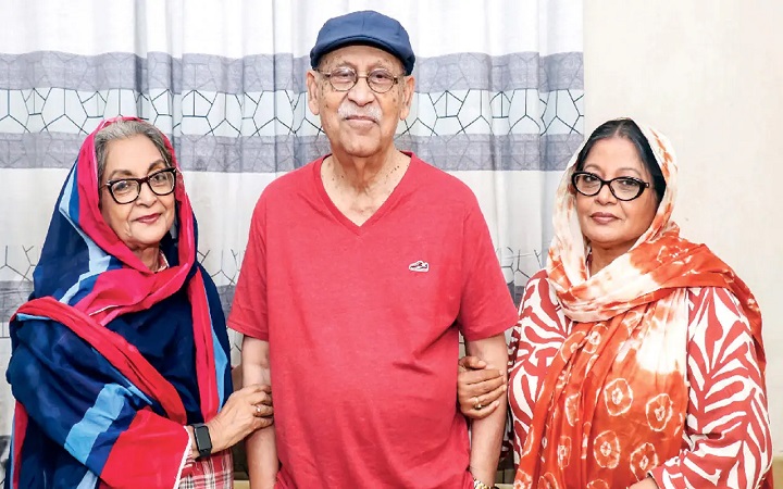 এক নাটকে তিন কিংবদন্তি